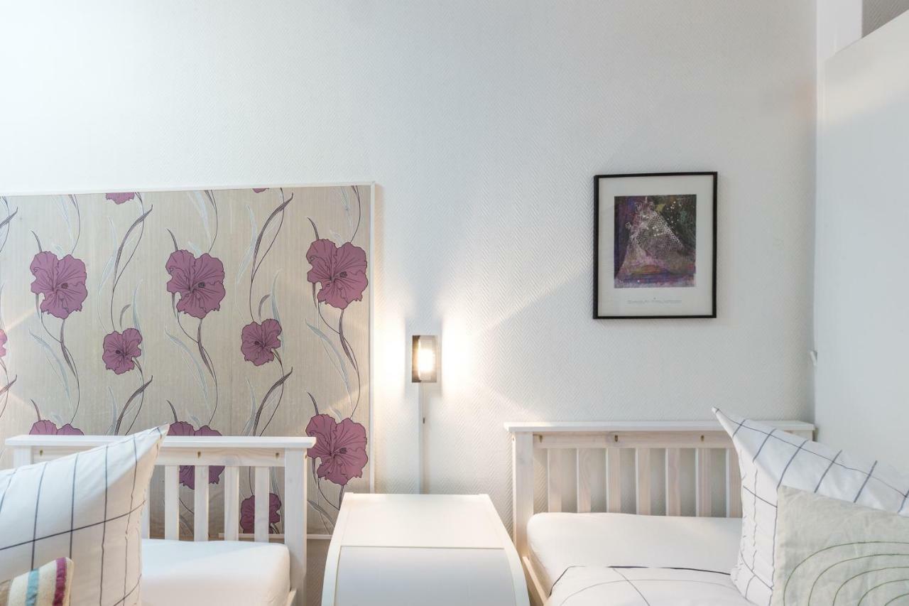 Schones 2-zimmer-apartment In Kollwitzplatz-nahe Apartment